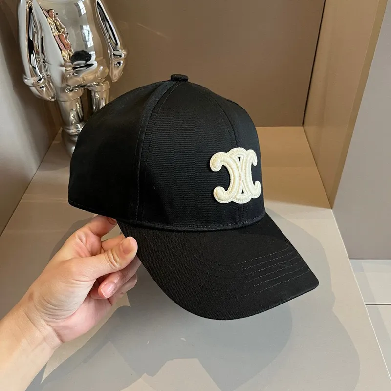 CELINE Hats #A46115 CELINE Hats #A46115