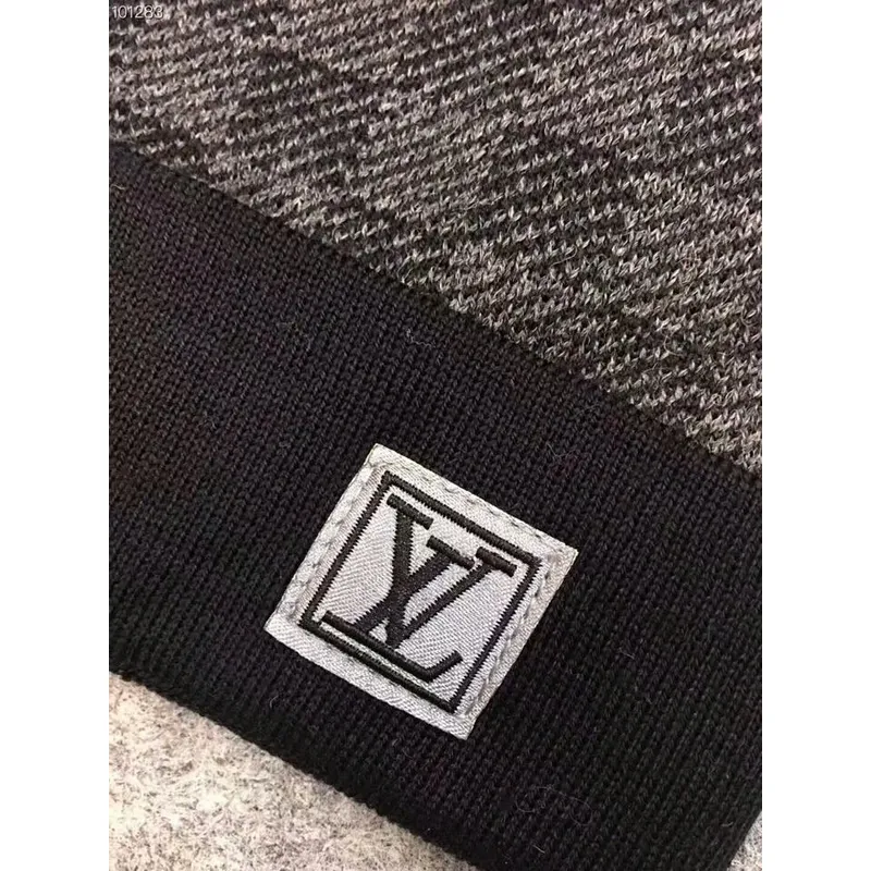 Louis Vuitton AAA+ hats & caps #9108653