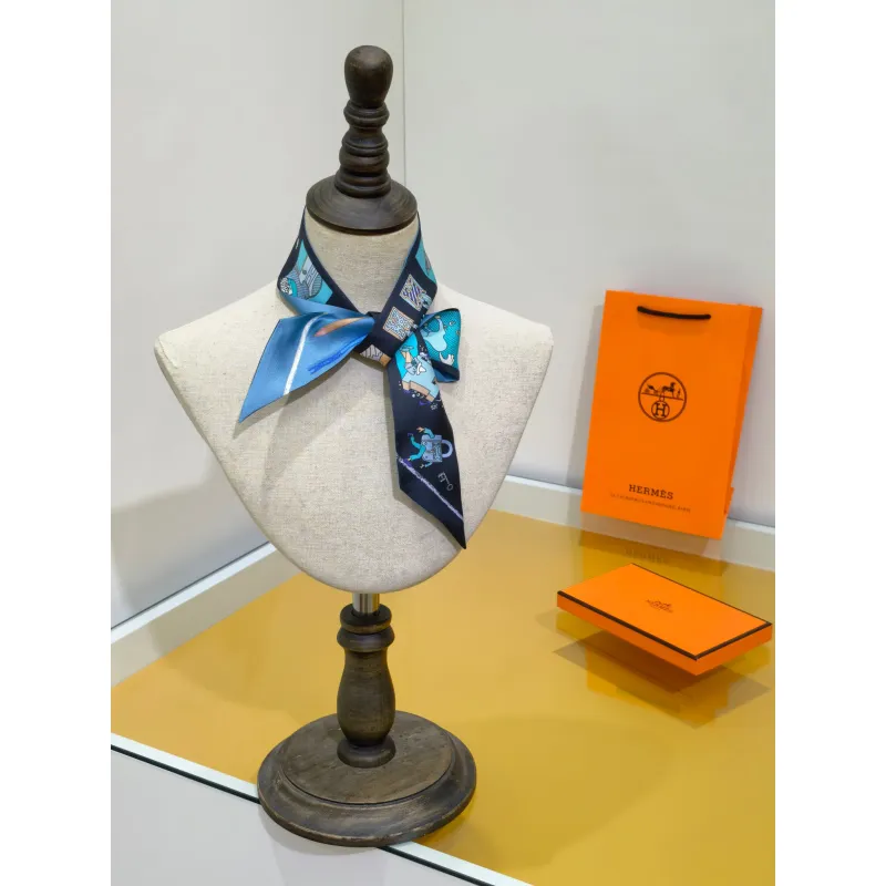 Hermes Scarf #A64732 Hermes Scarf #A64732