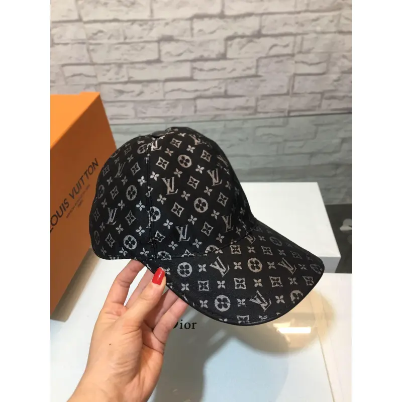 Louis Vuitton AAA+ hats & caps #9120304
