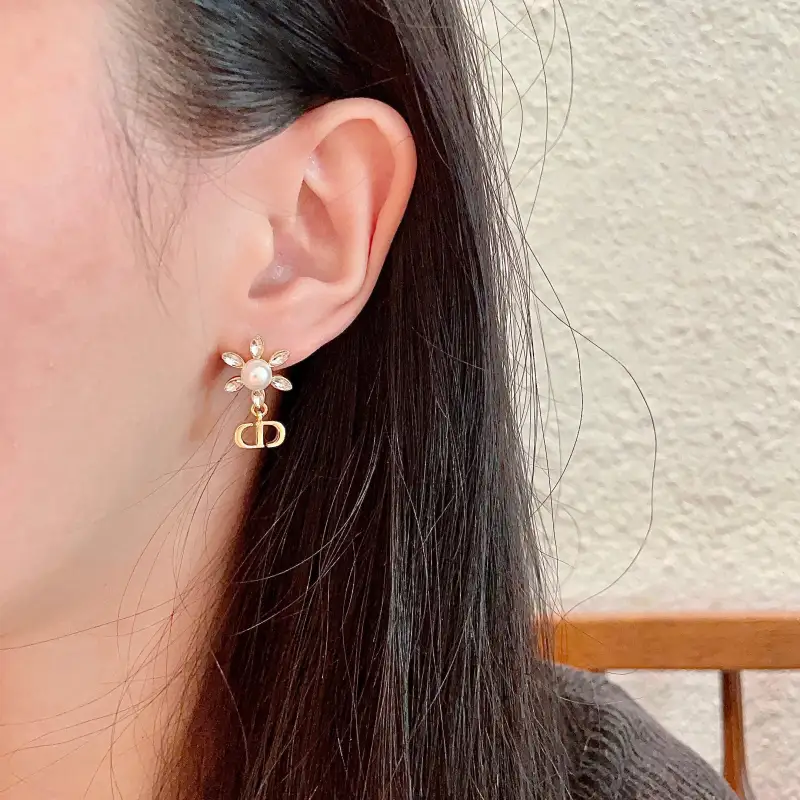 D-ior Earrings #A52945