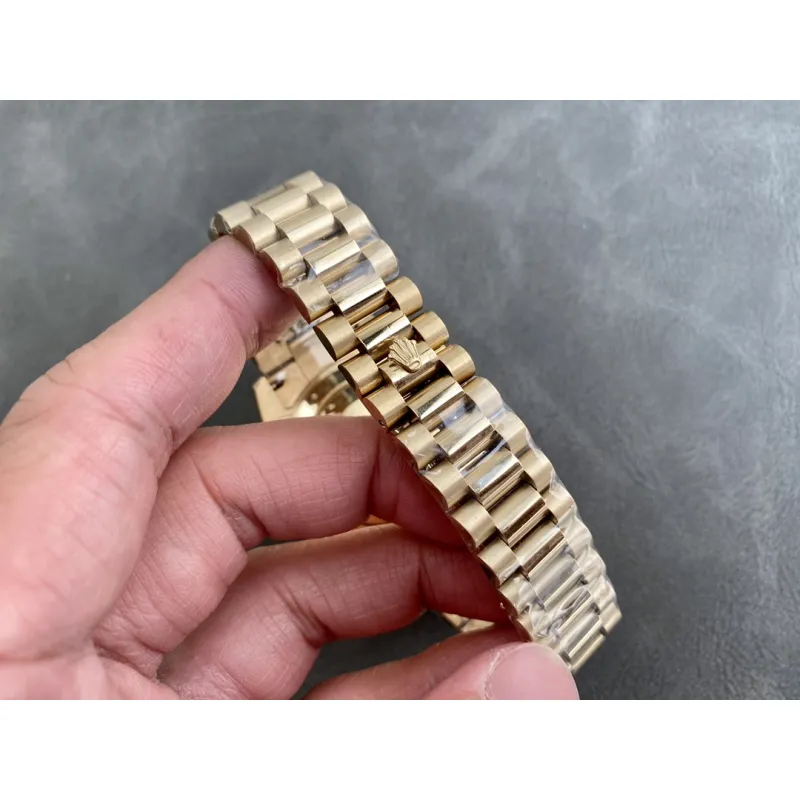 Brand Rolex Watch 40mm with box for Men #A23110