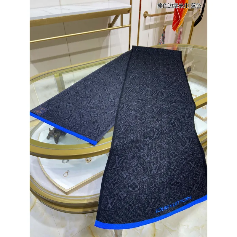 Louis Vuitton AAA Scarf #A30383