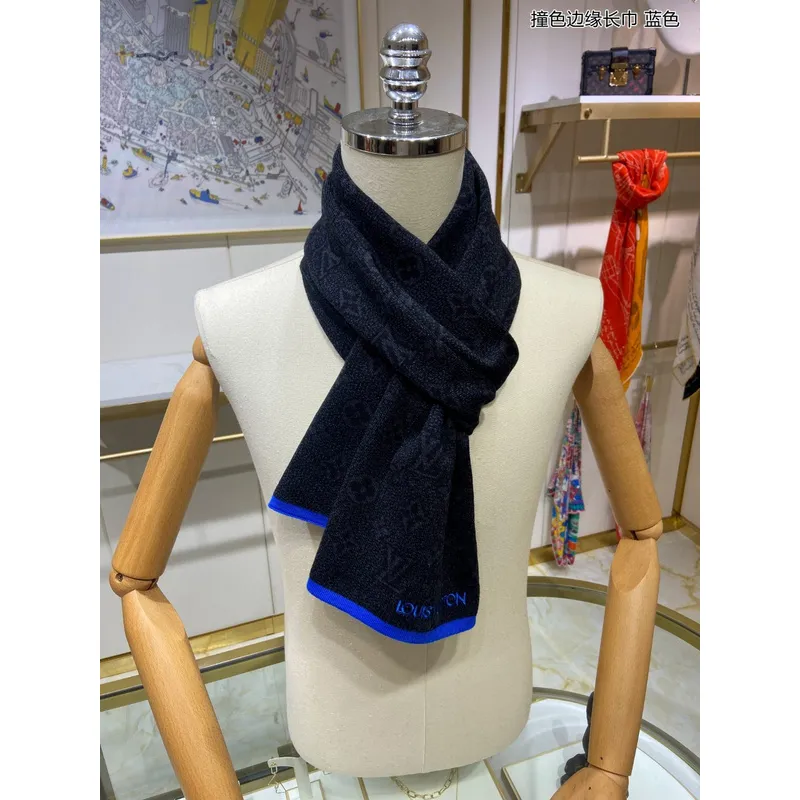 Louis Vuitton AAA Scarf #A30383