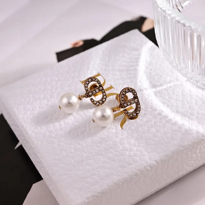 D-ior Tribales Gradient Logo Earrings #A50090