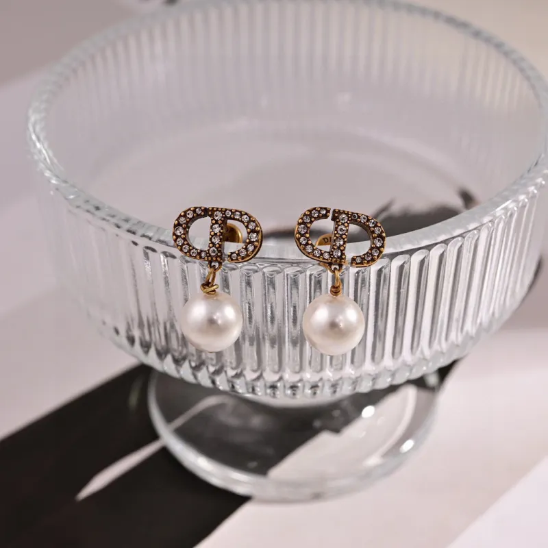 D-ior Tribales Gradient Logo Earrings #A50090