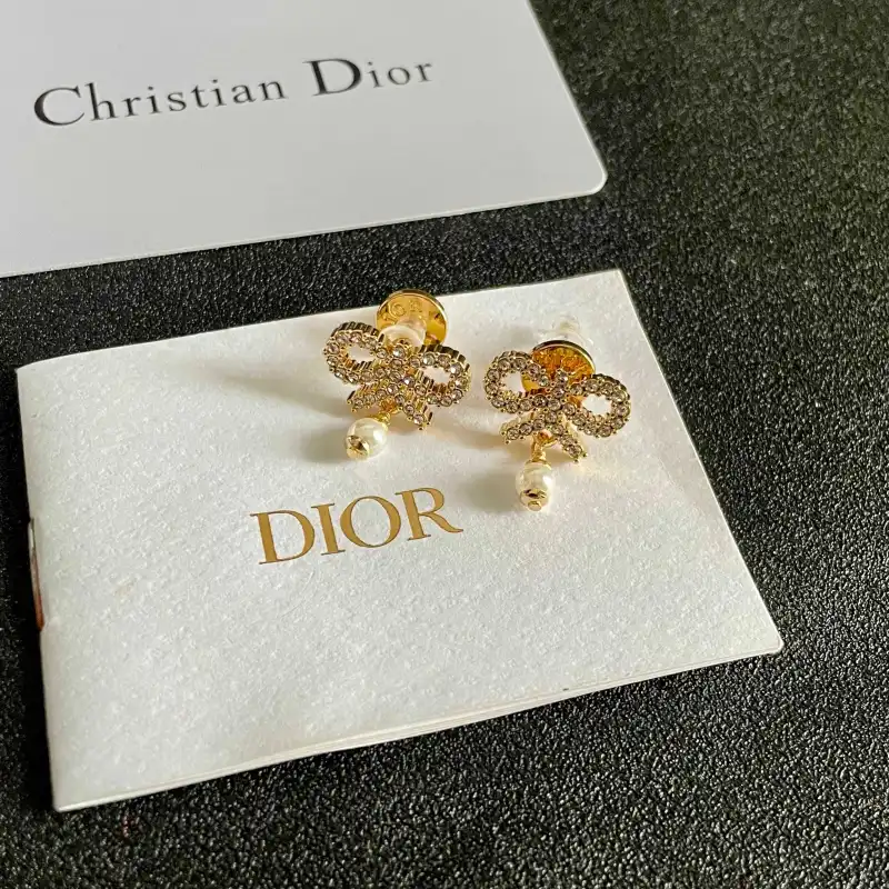 D-ior Earrings #A52944