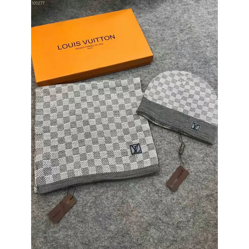 Louis Vuitton AAA+ hats & caps #9108654