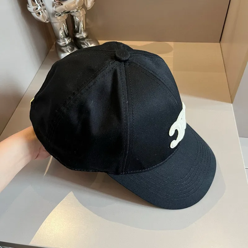 CELINE Hats #A46115 CELINE Hats #A46115