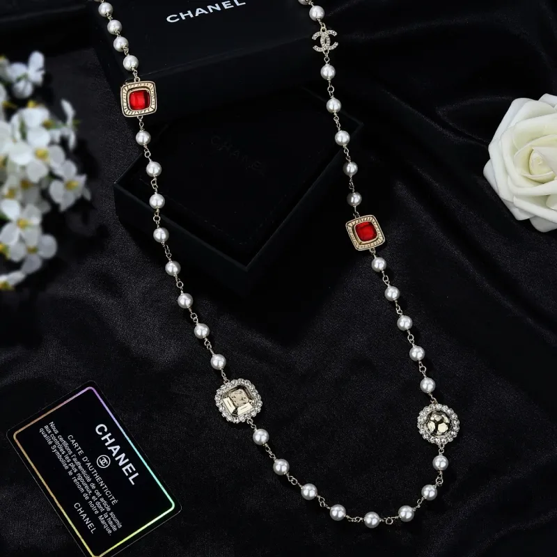 Chanel necklaces #A65448