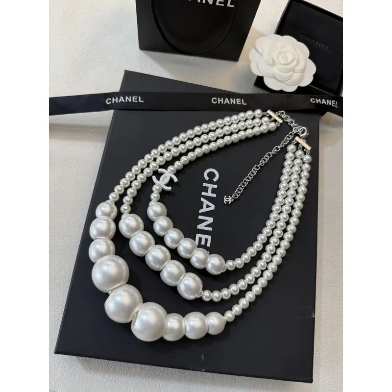 Chanel necklaces #A65457