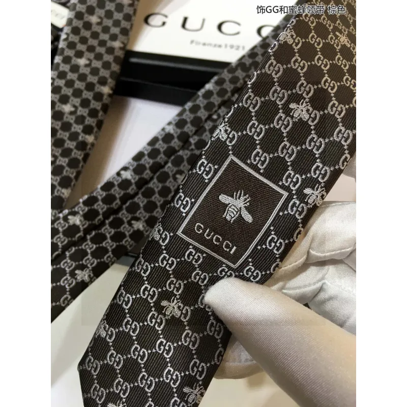 Gucci Necktie #A34043