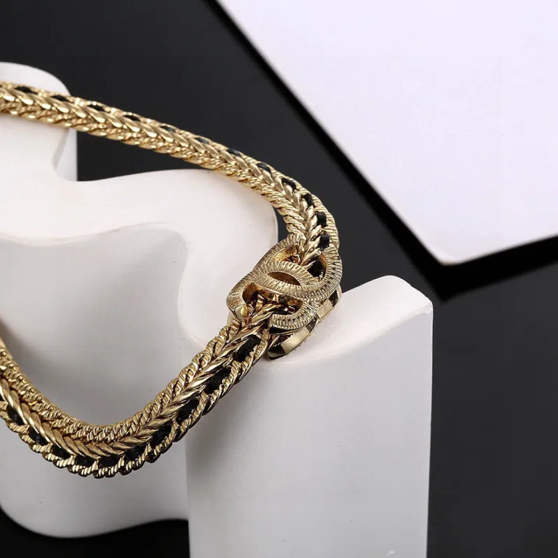 Chanel necklaces #A65400