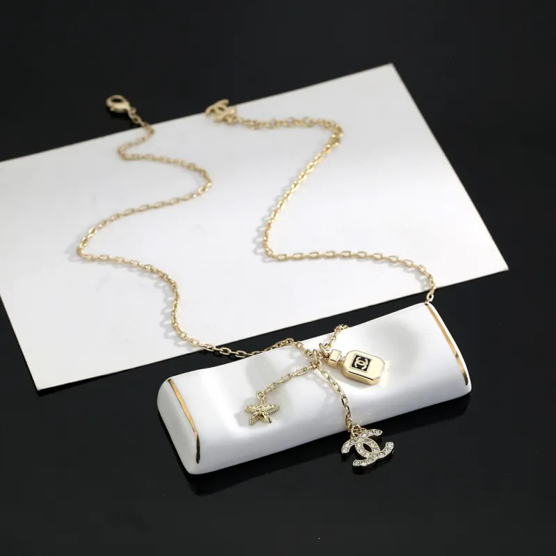 Chanel necklaces #A65398