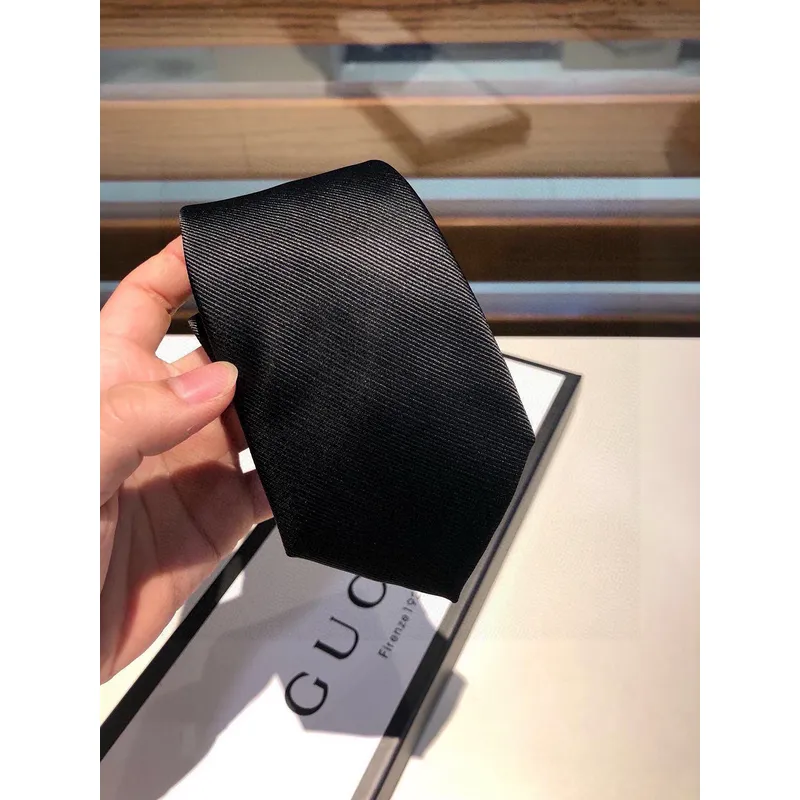 Gucci Necktie #A22147