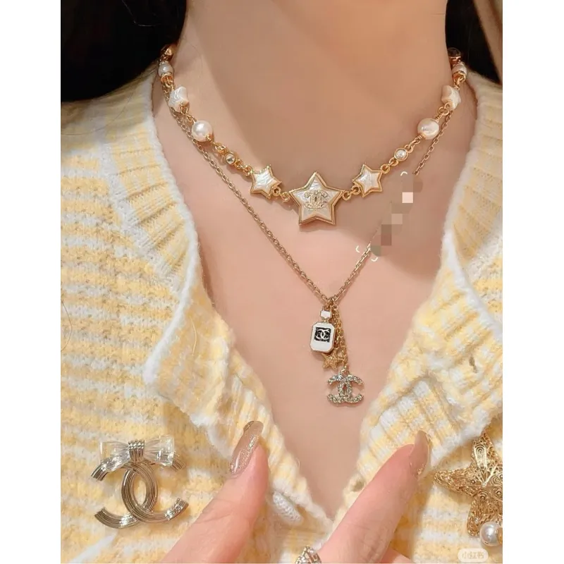 Chanel necklaces #A65398