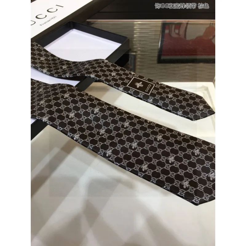 Gucci Necktie #A34043