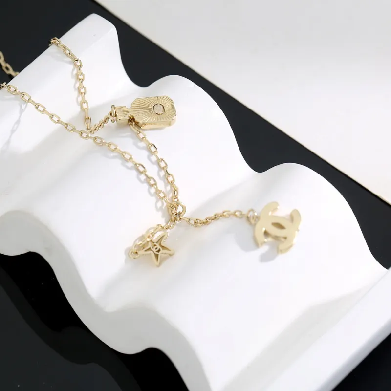 Chanel necklaces #A65398