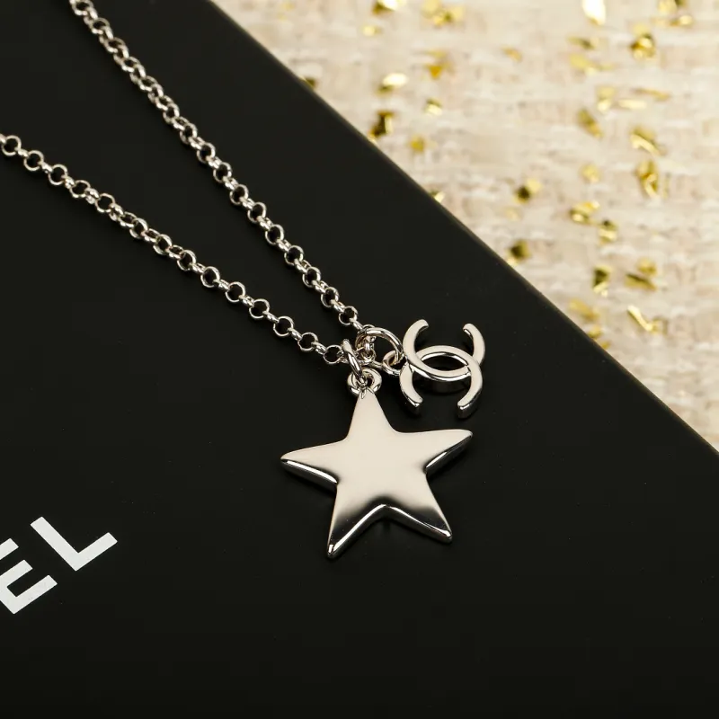 Chanel necklaces #A65408