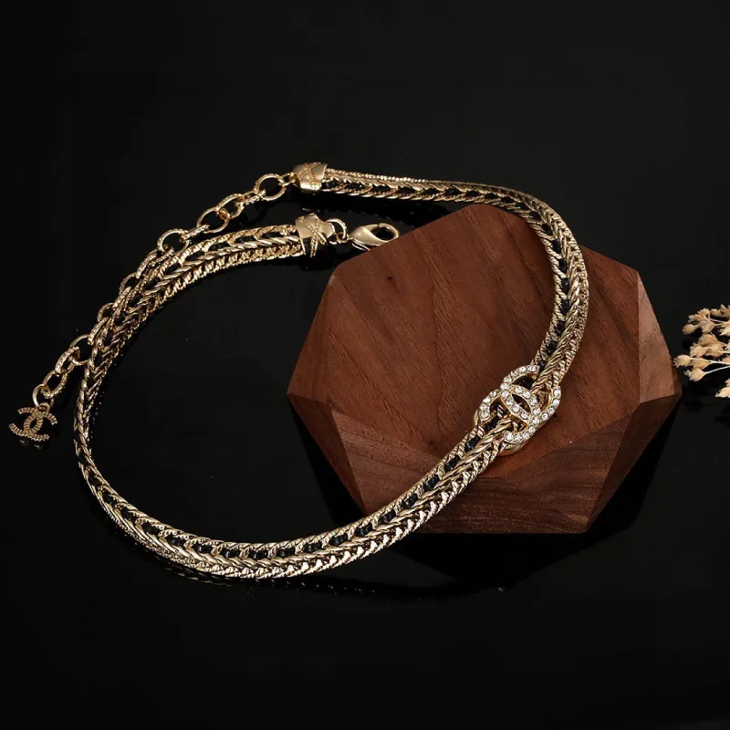 Chanel necklaces #A65400
