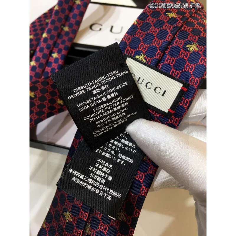 Gucci Necktie #A34044
