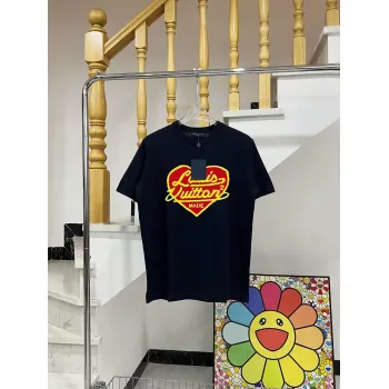 Louis Vuitton T-Shirts for AAAA Louis Vuitton T-Shirts #A33520