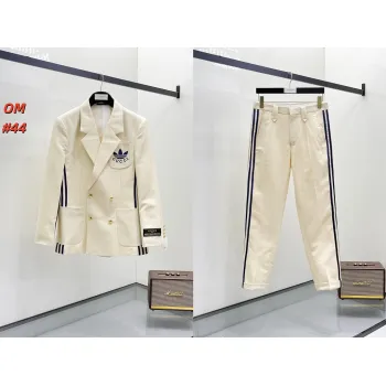 Gucci Suits #A65662