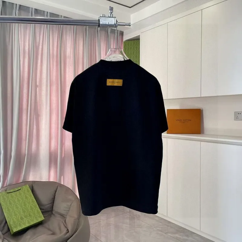 Louis Vuitton Graphic Print Cotton Comfort Casual Short-Sleeved T-Shirt #A54003