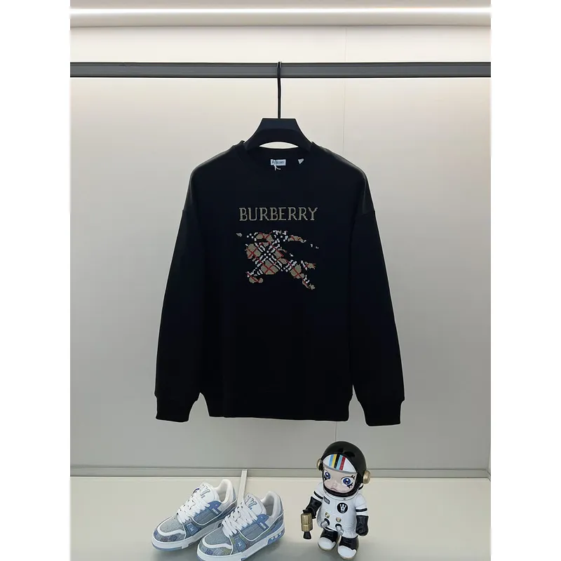 Burberry White/Black Sweatshirt With Classic Equestrian Knight Logo And Brand Name #A54394