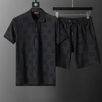 Gucci Tracksuits for Gucci short tracksuits for men #A61447