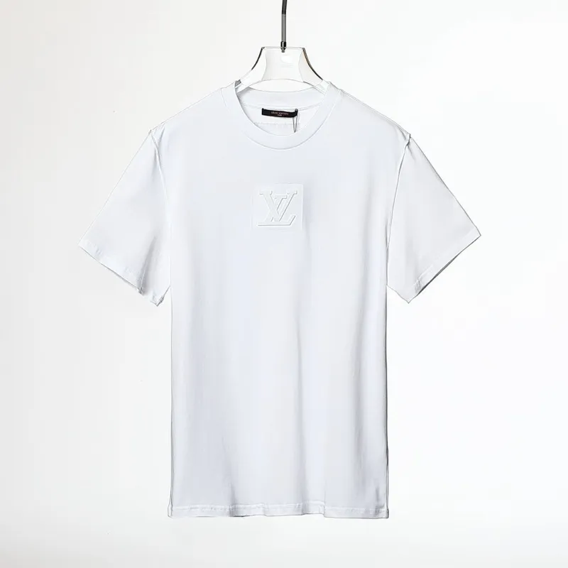 Louis Vuitton T-Shirts for AAAA Louis Vuitton T-Shirts EUR size #999920524