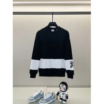 Burberry - Inspired White/Black Sweatshirt With Navy Stripe And Iconic Motif Design #A54393