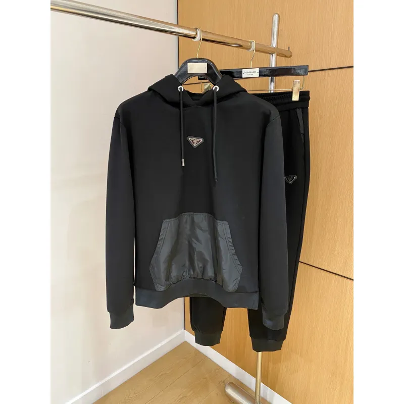 Prada Tracksuits for men #A60150
