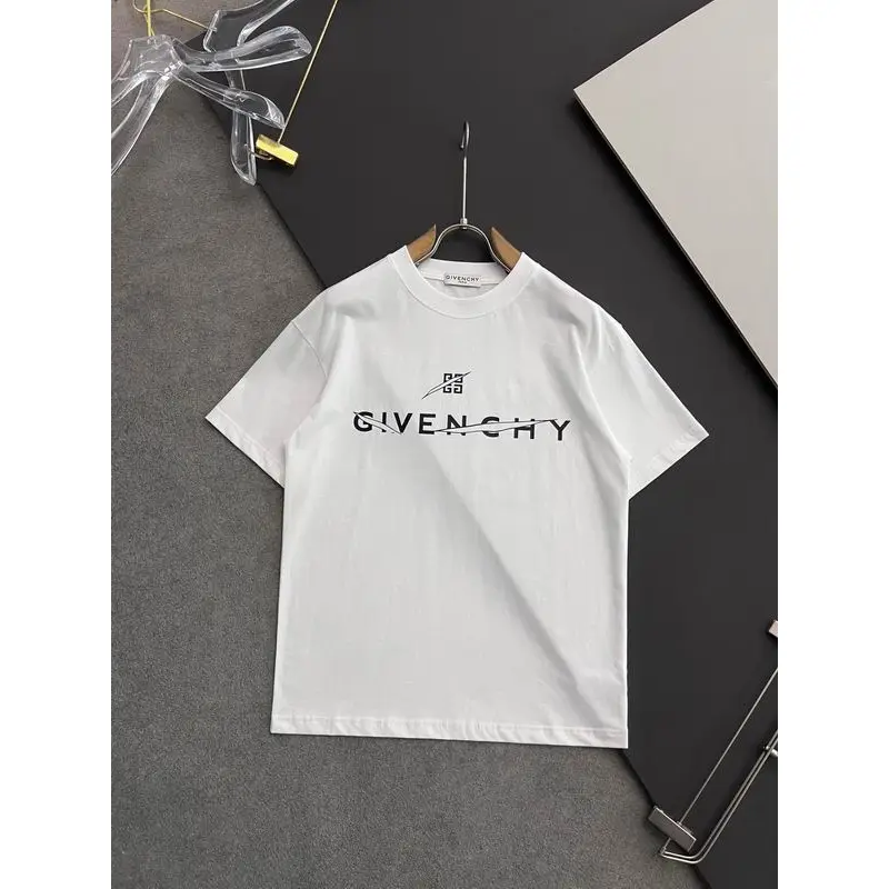 Givenchy T-shirts for MEN Black/White #A47168