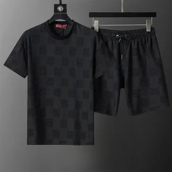 Gucci Tracksuits for Gucci short tracksuits for men #A61445