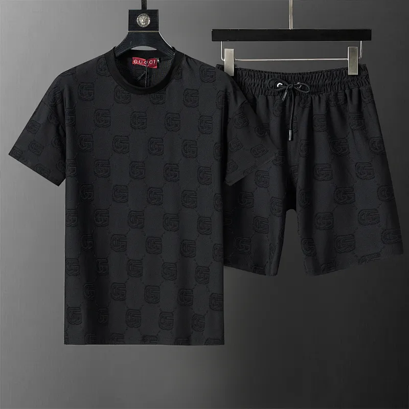Gucci Tracksuits for Gucci short tracksuits for men #A61445