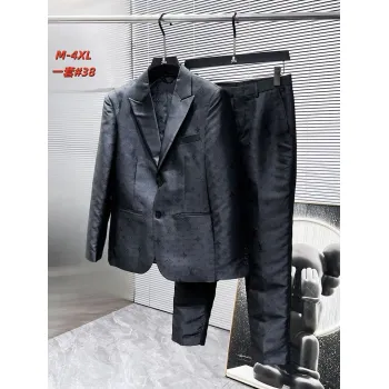 Louis Vuitton Suit #A59940
