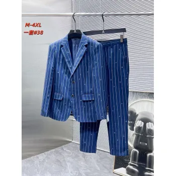 Louis Vuitton Suit #A59939
