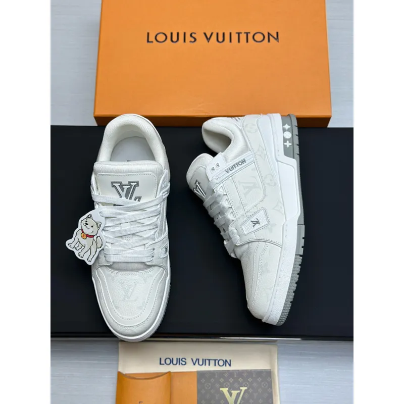 Louis Vuitton Shoes for Louis Vuitton Unisex Shoes #A62089