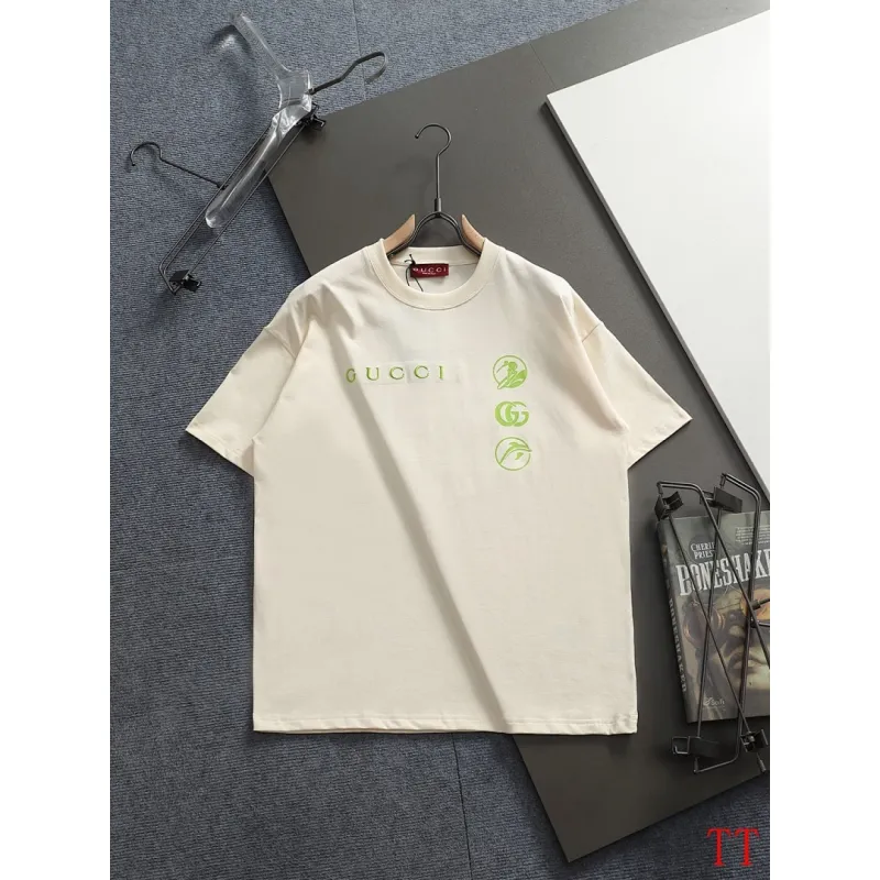 Gucci T-shirts for Gucci Mens AAA T-shirts #A62216