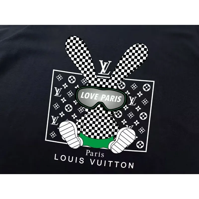 Louis Vuitton T-Shirts AAA Quality White/Black #A26309