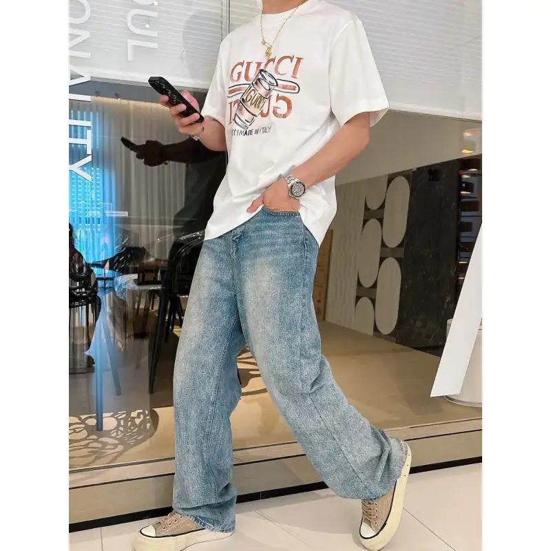 Gucci T-shirts for Gucci Mens AAA T-shirts #A61817
