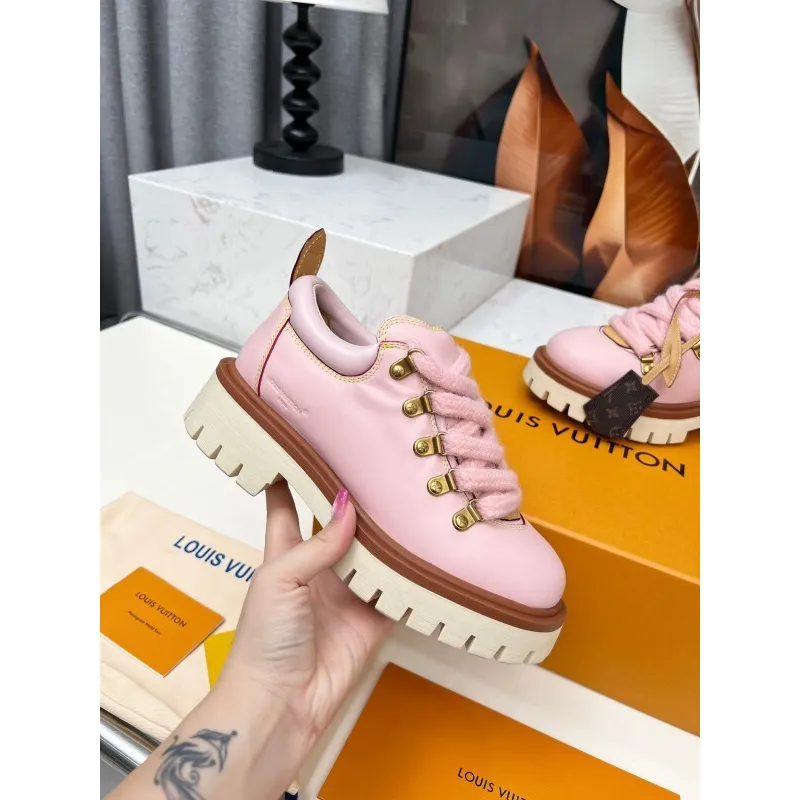 Louis Vuitton Shoes for Louis Vuitton Unisex Shoes 3.5cm #A56848
