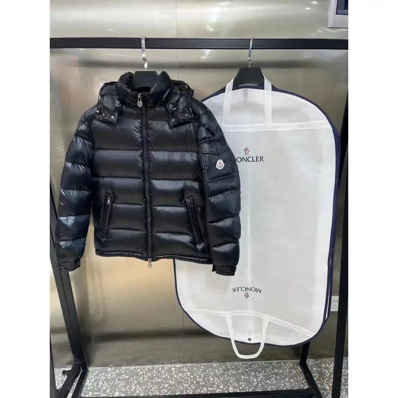 Moncler Jackets for Men #9107648