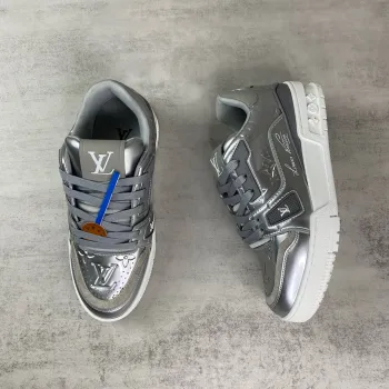 Louis Vuitton Shoes for Louis Vuitton Unisex Shoes #A62086