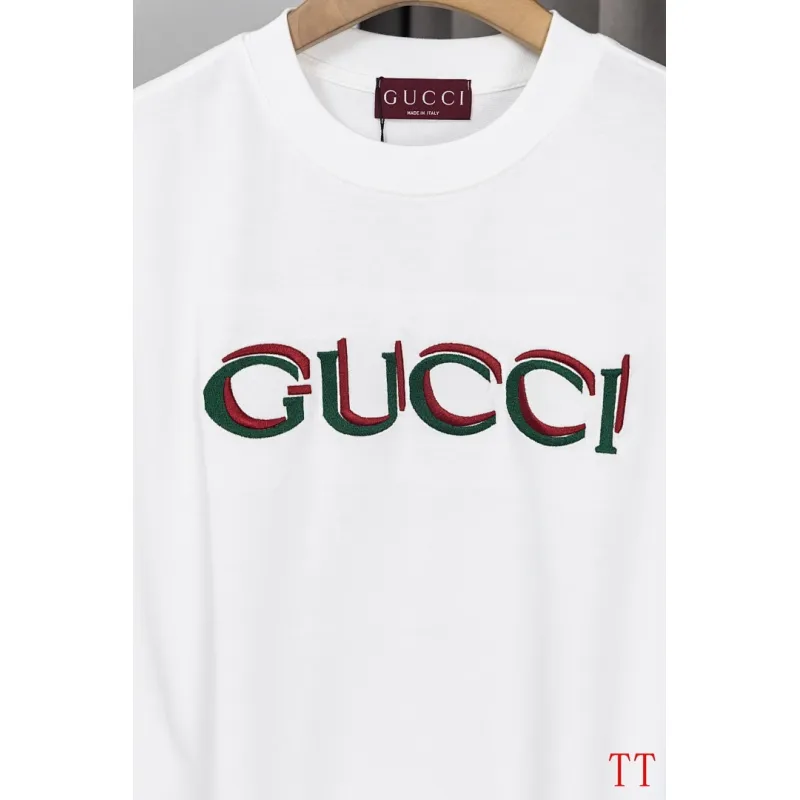 Gucci T-shirts for Gucci Mens AAA T-shirts #A63556