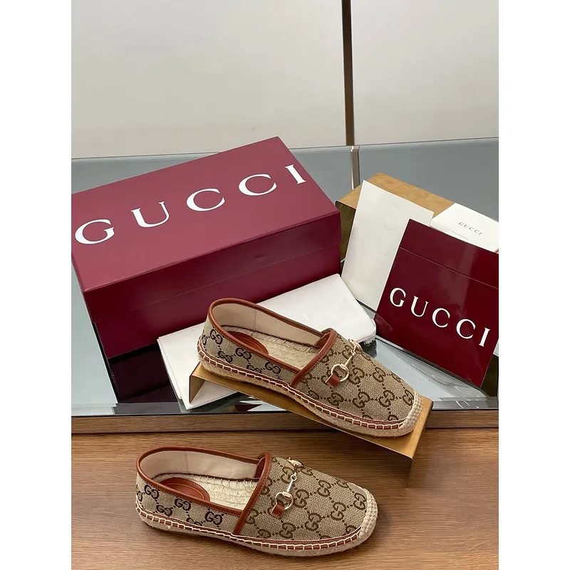 Gucci Shoes for Women Gucci Flats Horsebit GG Canvas espadrilles in burgundy #A49568