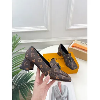 Louis Vuitton Shoes for Womens Louis Vuitton Pumps #A25994