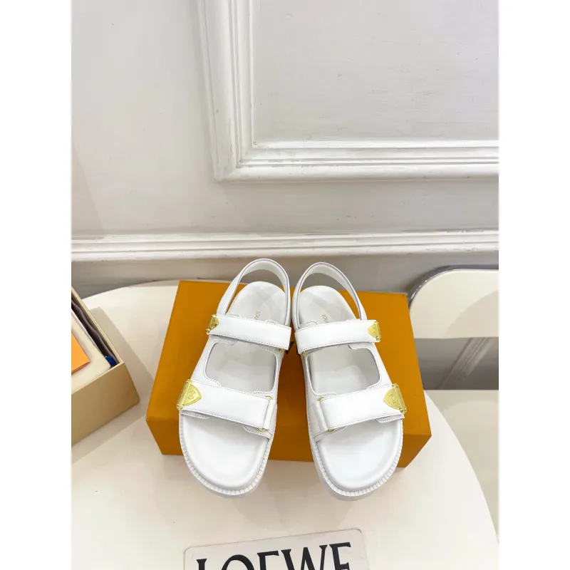 Louis Vuitton Shoes for Womens Louis Vuitton Sandals #A64310