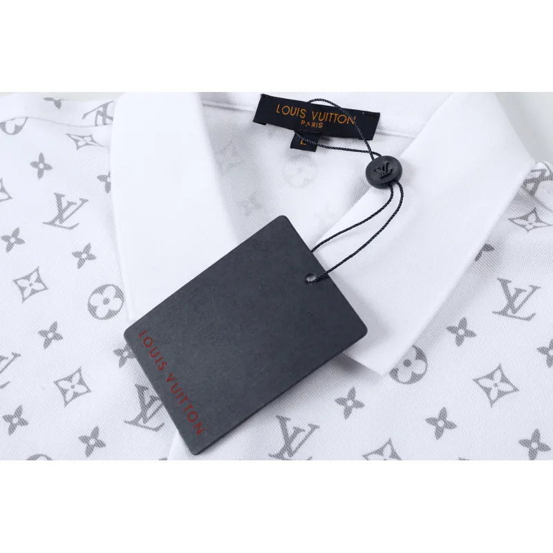 Louis Vuitton T-Shirts for Men Polo Shirts #A62616